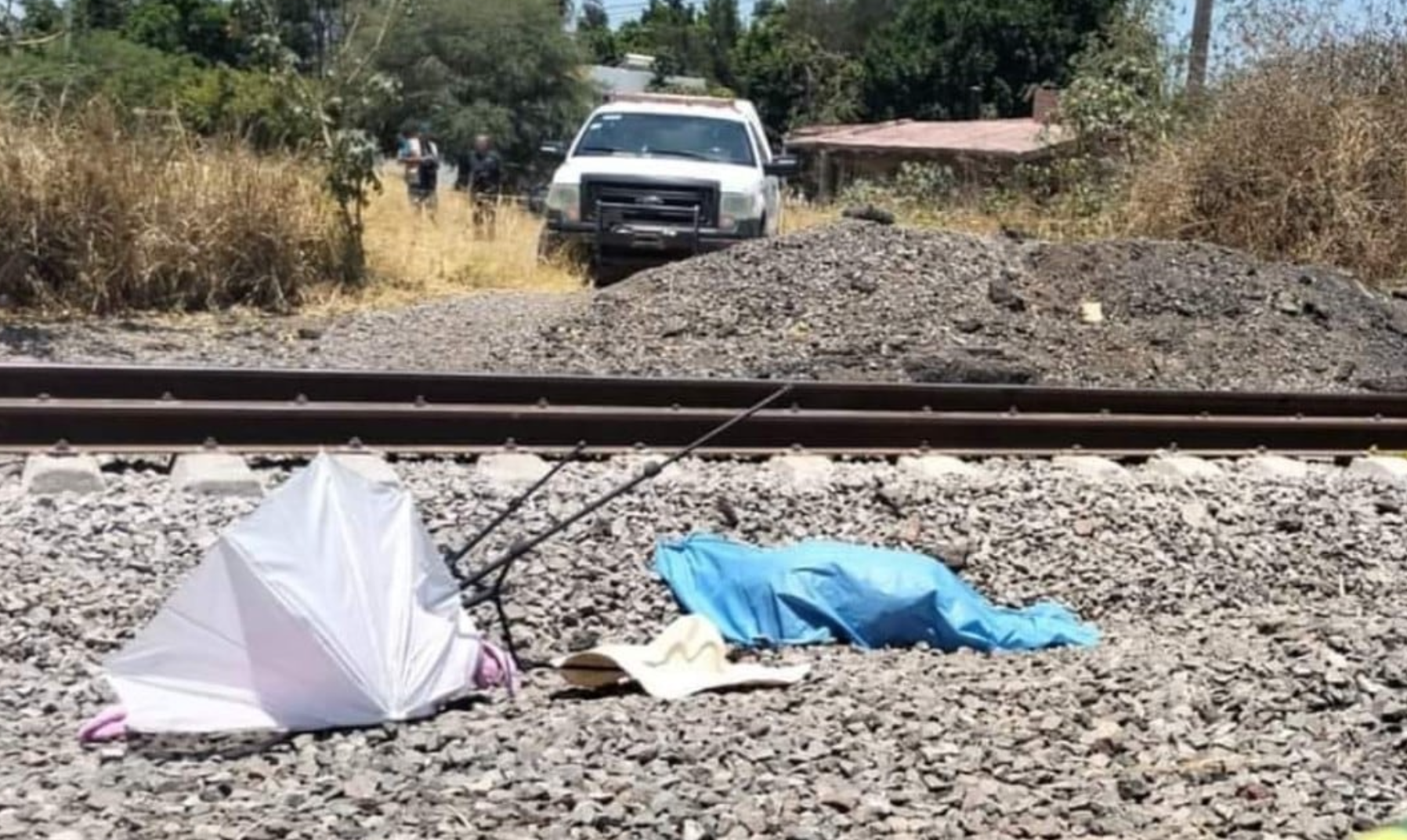 Modelo de Venezuela muere en Jalisco; un tren la mató mientras le tomaban fotos